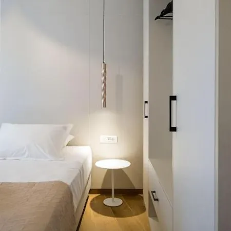 In Heart Of Old Town Saint Rocco's Chic Apartament