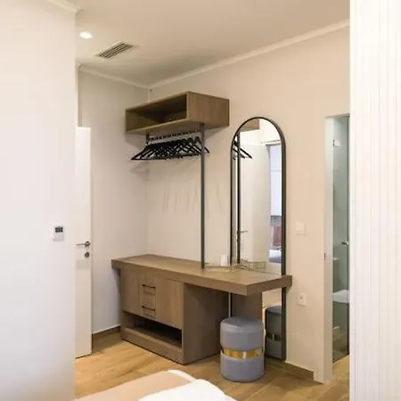 In Heart Of Old Town Saint Rocco's Chic Lejlighed *