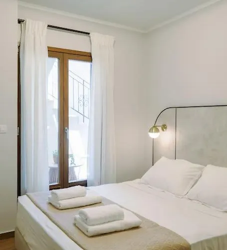 In Heart Of Old Town Saint Rocco's Chic Appartamento La Canea