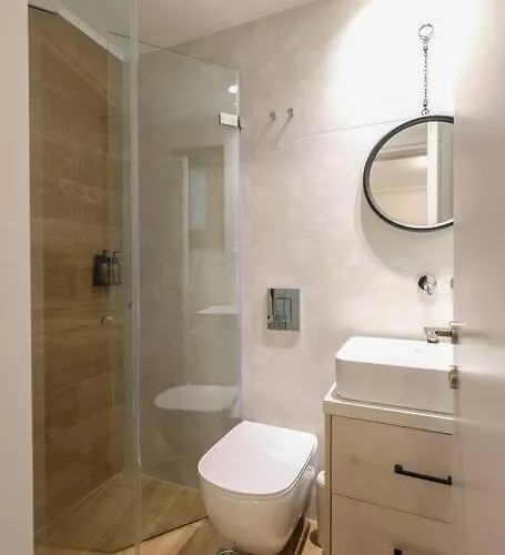 In Heart Of Old Town Saint Rocco's Chic Appartamento